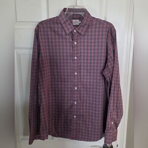 Faherty The Movement, Supima Cotton Blend, Red Barn Gingham Button Down Large